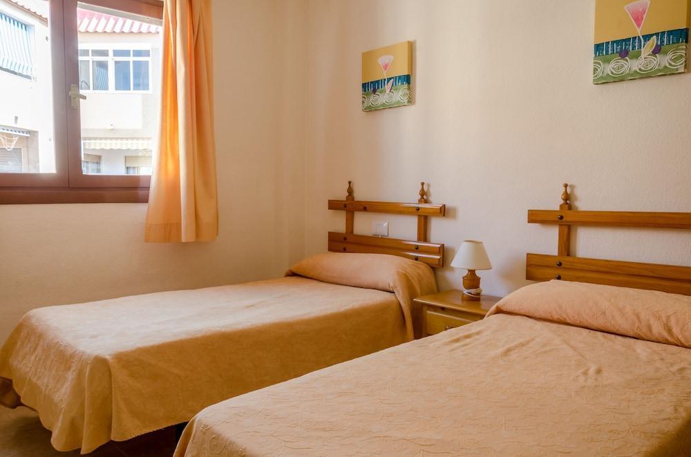 Apartamentos Tesy La Manga del Mar Menor Esterno foto