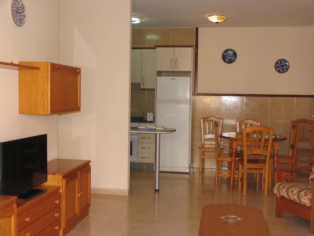 Apartamentos Tesy La Manga del Mar Menor Esterno foto