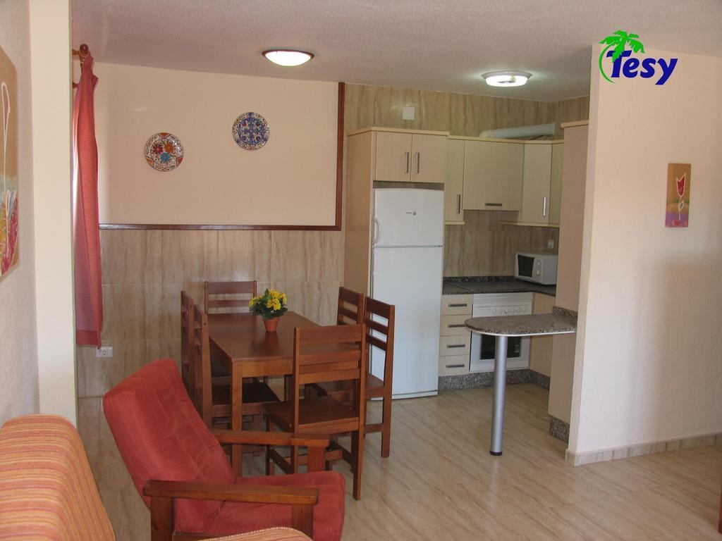 Apartamentos Tesy La Manga del Mar Menor Esterno foto