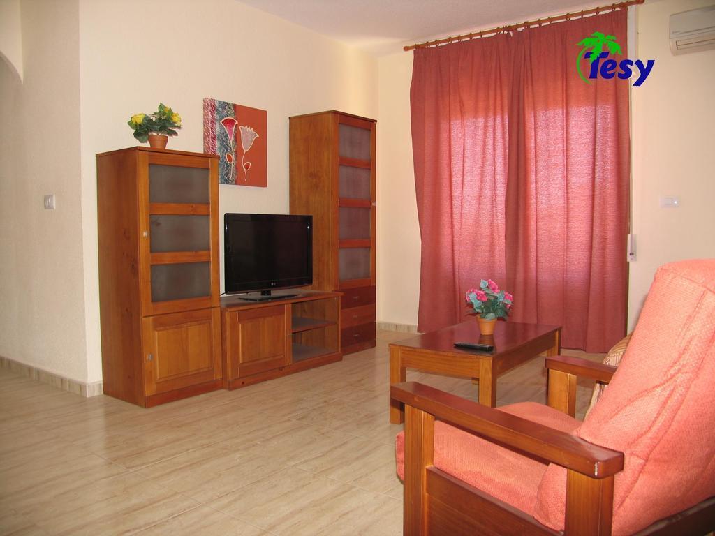 Apartamentos Tesy La Manga del Mar Menor Esterno foto