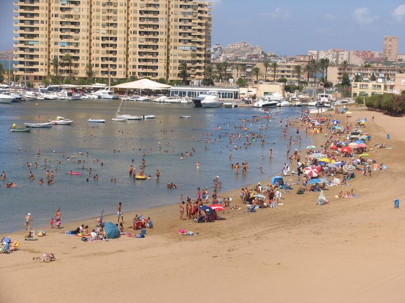 Apartamentos Tesy La Manga del Mar Menor Esterno foto